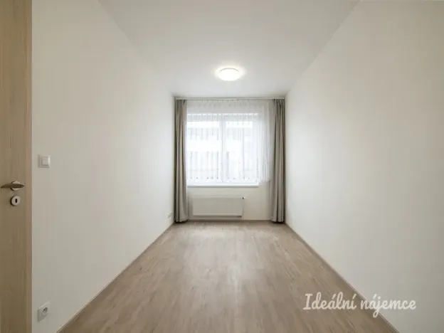 Pronájem bytu 2+kk, Praha - Třebonice, Do zahrádek I, 51 m2