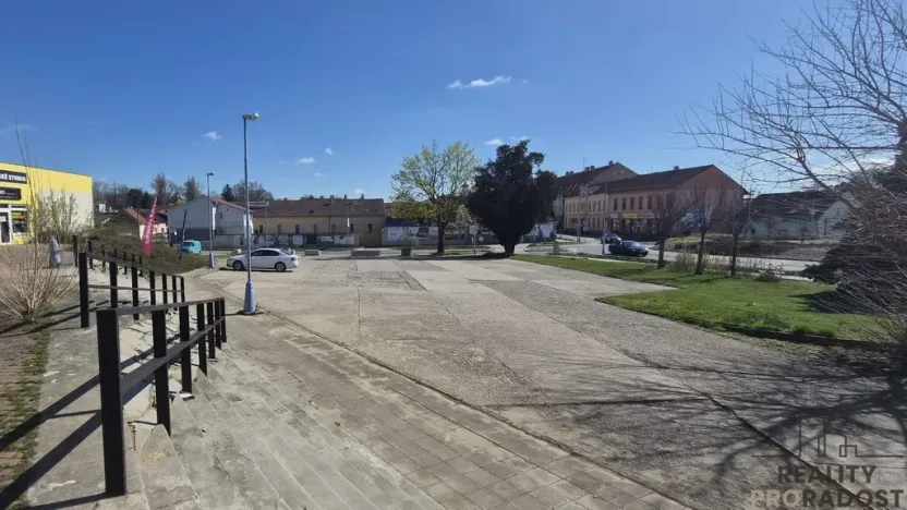 Pronájem obchodního prostoru, Pohořelice, Znojemská, 44 m2