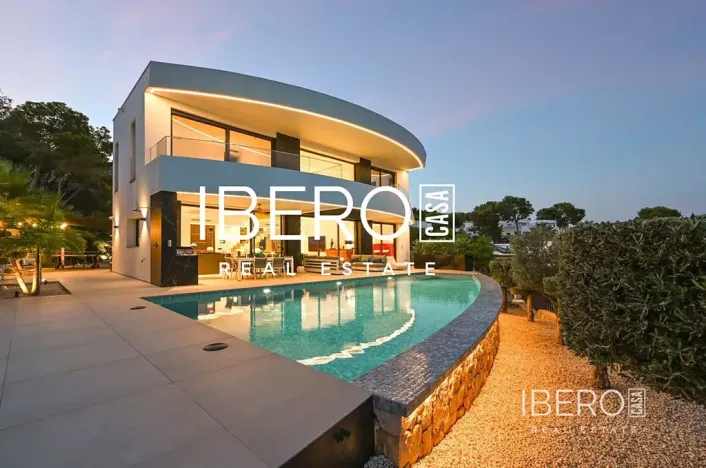 Prodej rodinného domu, Moraira, Španělsko, 350 m2