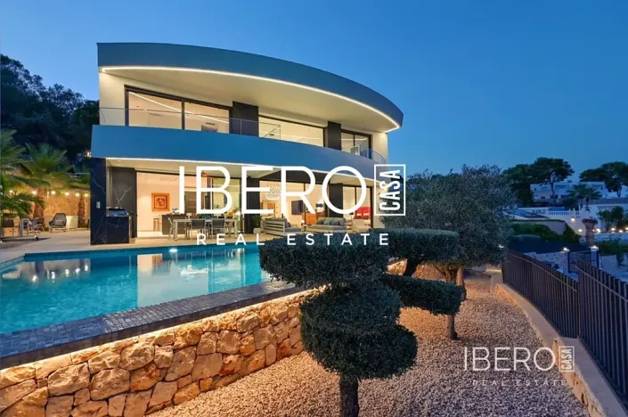 Prodej rodinného domu, Moraira, Španělsko, 350 m2