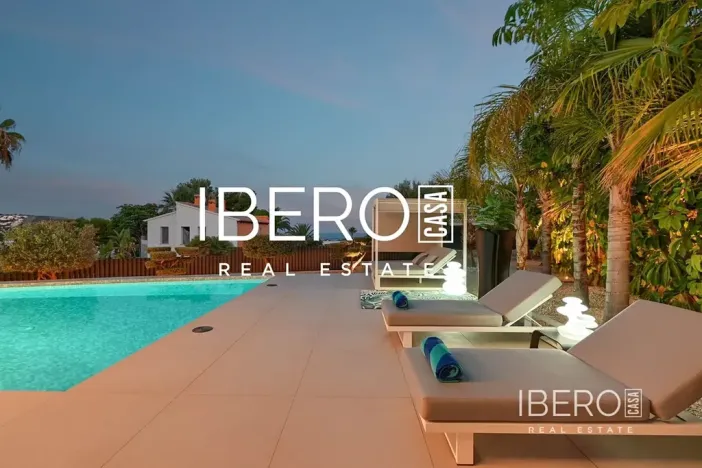 Prodej rodinného domu, Moraira, Španělsko, 350 m2