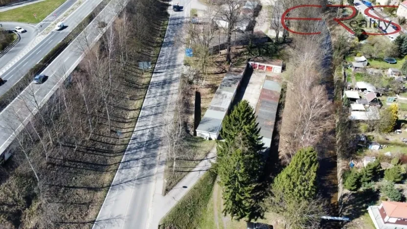 Pronájem garáže, Liberec, Žitavská, 19 m2