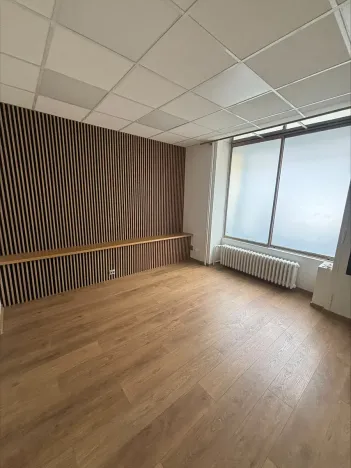 Pronájem obchodního prostoru, Praha - Žižkov, Seifertova, 50 m2