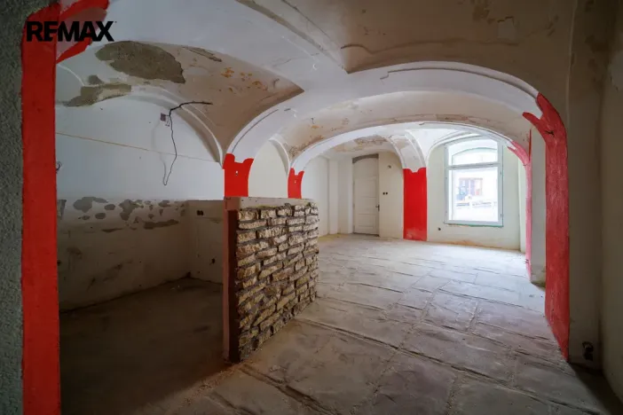 Prodej obchodního prostoru, Cheb, Cechovní, 253 m2