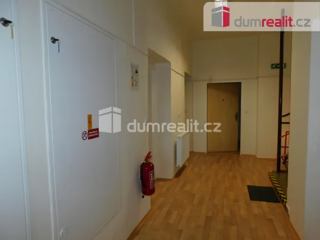 Pronájem bytu 1+1, Krnov - Pod Cvilínem, Chářovská, 40 m2