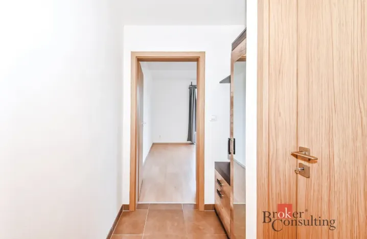 Pronájem bytu 1+kk, Hostivice, Ječná, 32 m2