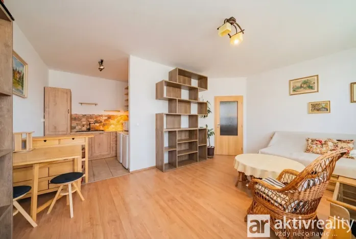 Prodej bytu 3+kk, Praha - Kyje, Farkašova, 71 m2