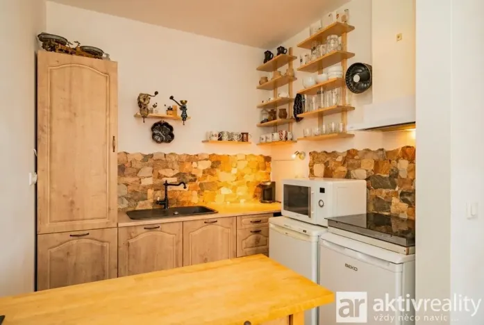 Prodej bytu 3+kk, Praha - Kyje, Farkašova, 71 m2