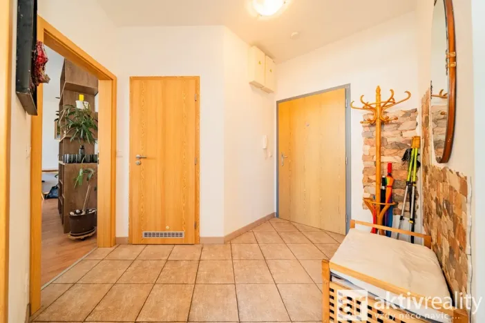 Prodej bytu 3+kk, Praha - Kyje, Farkašova, 71 m2