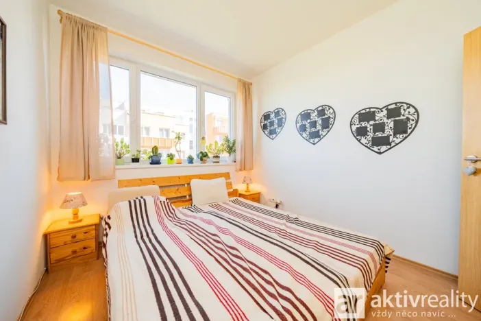 Prodej bytu 3+kk, Praha - Kyje, Farkašova, 71 m2