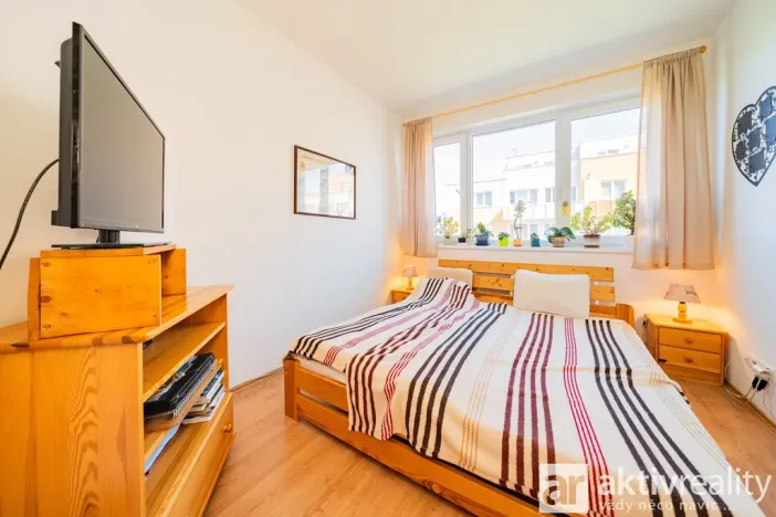 Prodej bytu 3+kk, Praha - Kyje, Farkašova, 71 m2