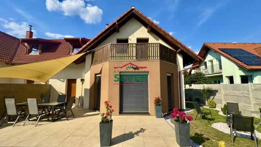 Prodej rodinného domu, Praha - Újezd nad Lesy, Novosibřinská, 220 m2