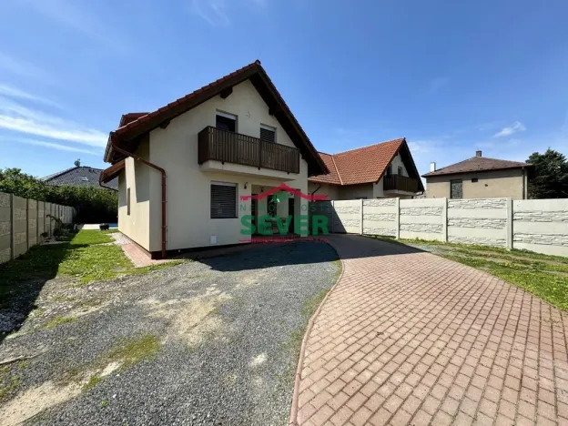 Prodej rodinného domu, Praha - Újezd nad Lesy, Novosibřinská, 220 m2