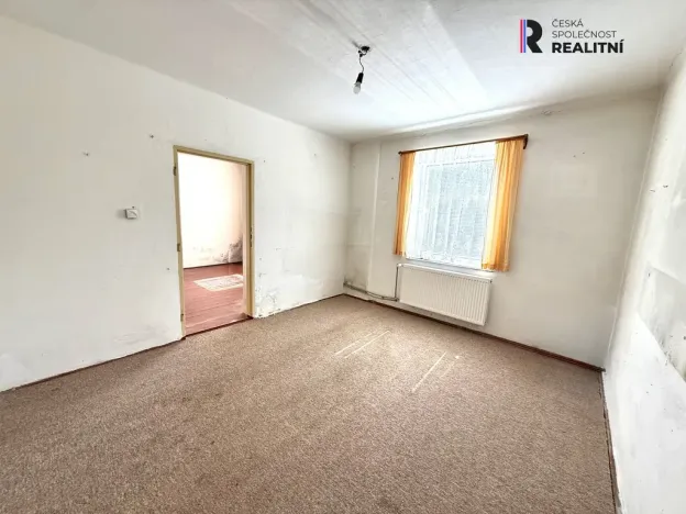 Prodej bytu 3+1, Lomnice, Kraslická, 80 m2