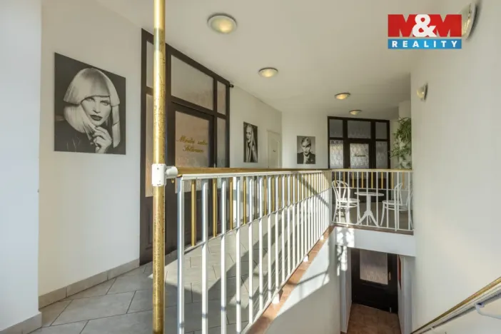 Prodej obchodního prostoru, Postoloprty, Marxovo náměstí, 440 m2