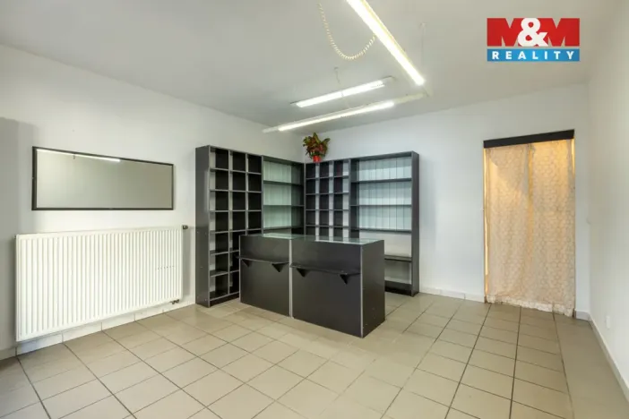 Prodej obchodního prostoru, Postoloprty, Marxovo náměstí, 440 m2