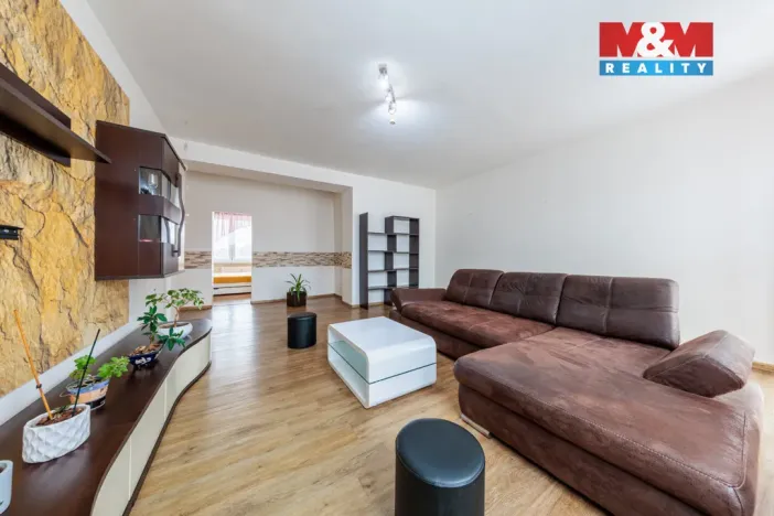 Prodej bytu 3+1, Hranice, Vítězná, 63 m2