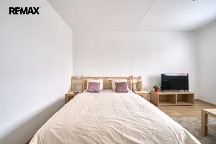 Prodej bytu 1+1, Hradec Králové - Třebeš, Pod Zámečkem, 38 m2