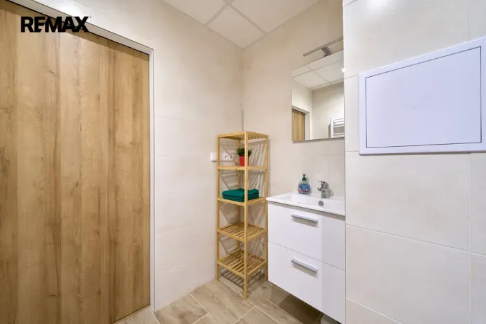 Prodej bytu 1+1, Hradec Králové - Třebeš, Pod Zámečkem, 38 m2