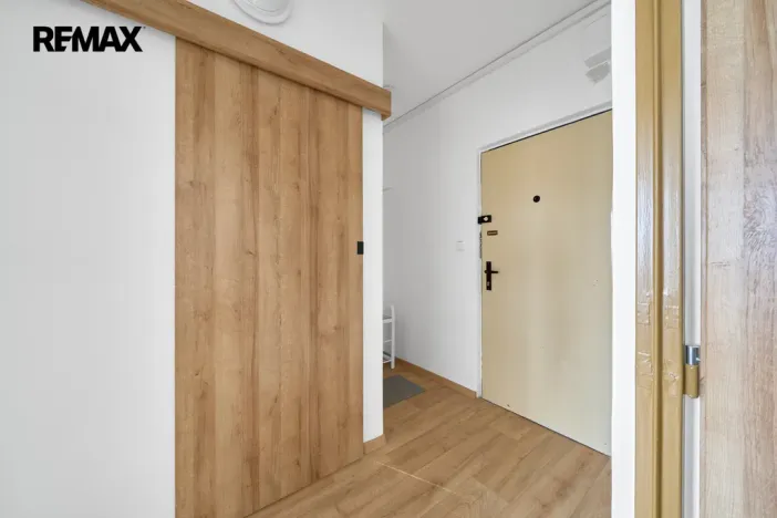 Prodej bytu 1+1, Hradec Králové - Třebeš, Pod Zámečkem, 38 m2