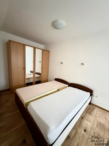 Pronájem bytu 2+kk, Bystřice pod Hostýnem, Masarykovo nám., 61 m2