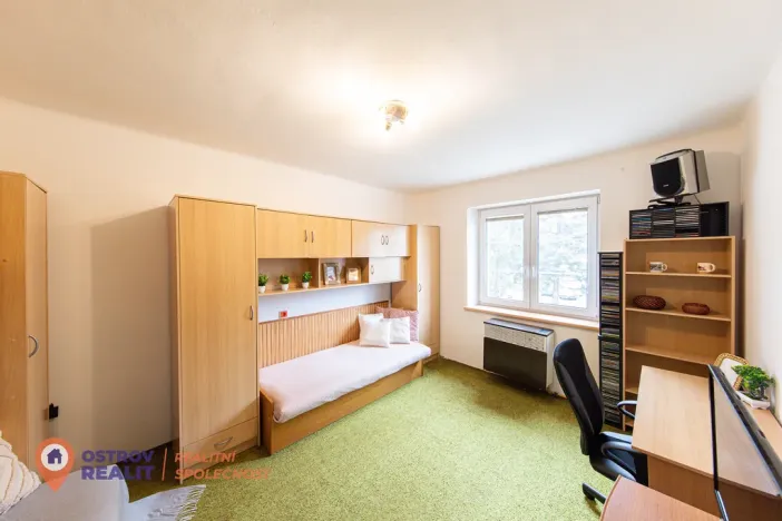 Prodej bytu 3+1, Krnov, Nádražní, 78 m2