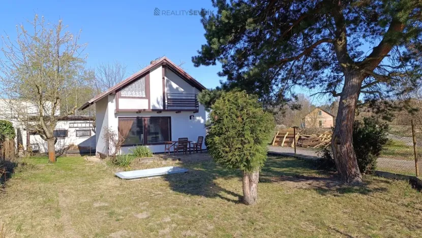 Prodej chaty, Pištín - Zálužice, 35 m2