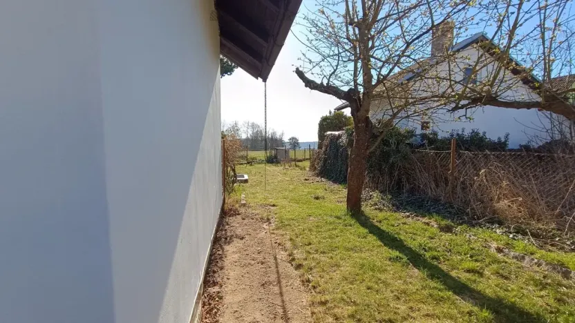 Prodej chaty, Pištín - Zálužice, 35 m2