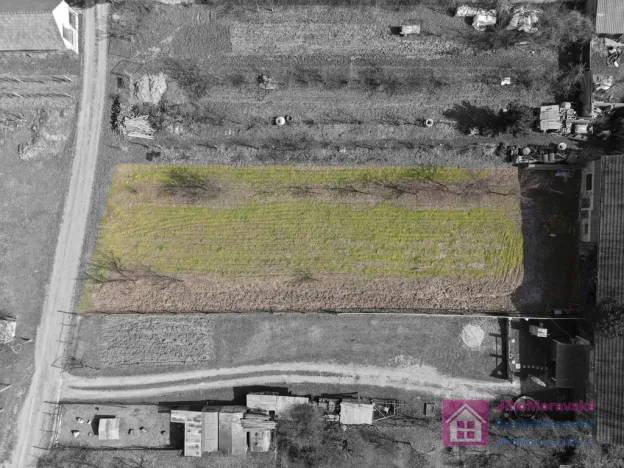 Prodej komerčního pozemku, Rakvice, Nádražní, 1162 m2