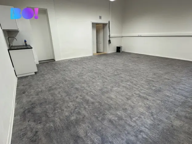 Pronájem kanceláře, Praha, Františka Křížka, 43 m2