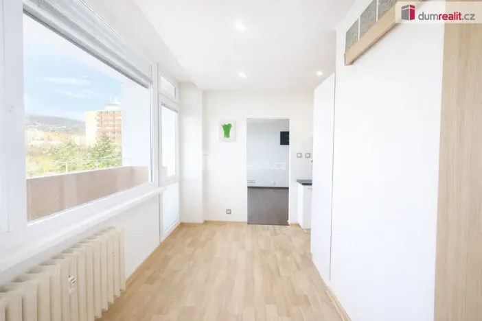 Pronájem bytu 3+1, Ústí nad Labem - Ústí nad Labem-centrum, Malátova, 72 m2