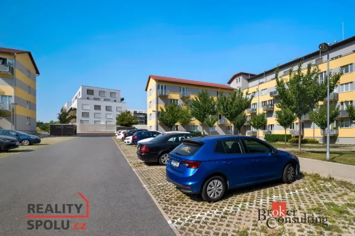 Pronájem bytu 2+kk, Kladno - Kročehlavy, Jaroslava Holečka, 50 m2