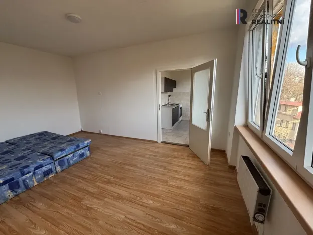 Pronájem bytu 2+1, Sokolov, U Divadla, 48 m2