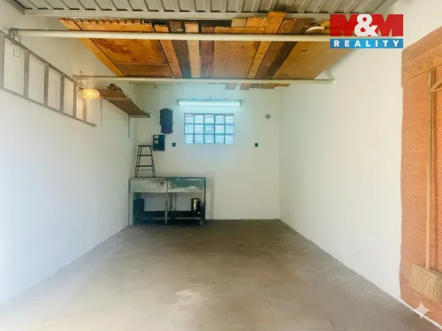 Pronájem garáže, Klatovy - Klatovy III, 18 m2