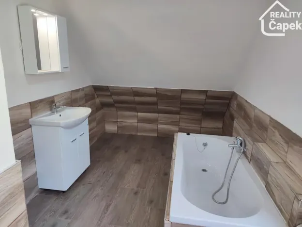 Pronájem bytu 2+1, Dolní Lutyně, 55 m2