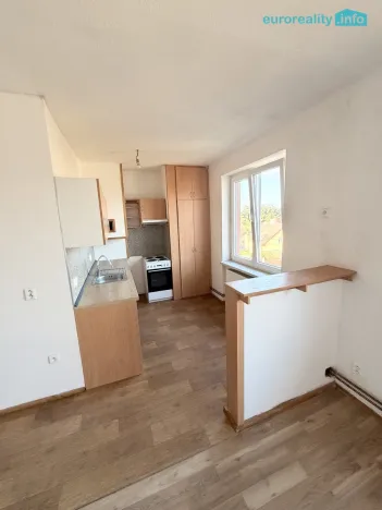 Pronájem bytu 3+1, Tři Sekery, 69 m2