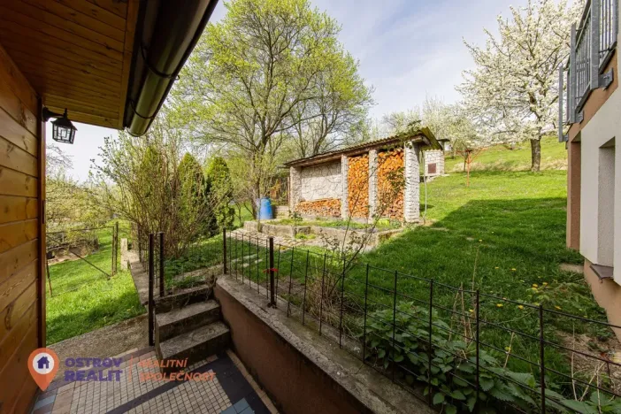 Prodej bytu 4+1, Všemina, 72 m2