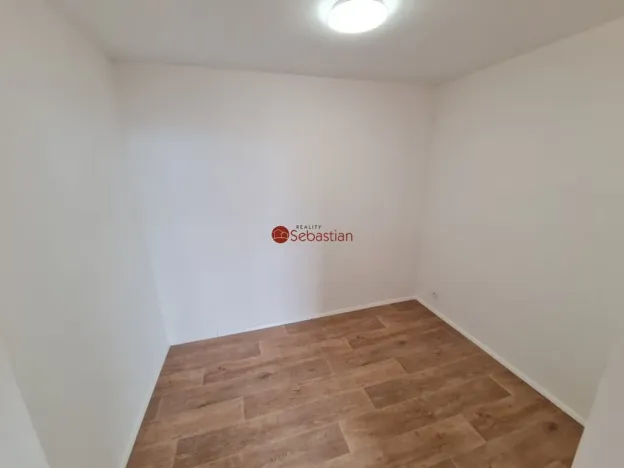 Pronájem bytu 1+1, Teplice - Trnovany, Antonína Sochora, 36 m2