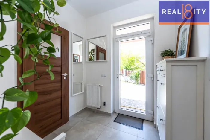 Prodej rodinného domu, Holubice, Habrová, 161 m2