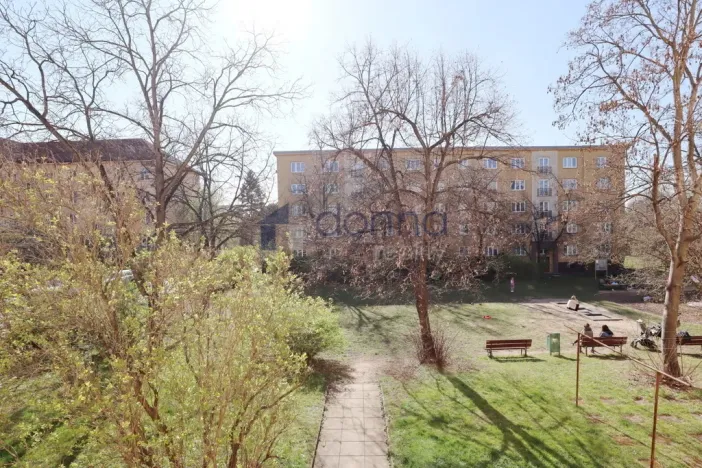 Pronájem bytu 3+1, Praha, Dubečská, 70 m2