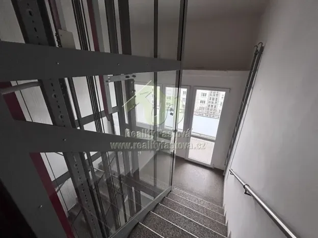 Pronájem bytu 2+1, Plzeň, Terezie Brzkové, 64 m2