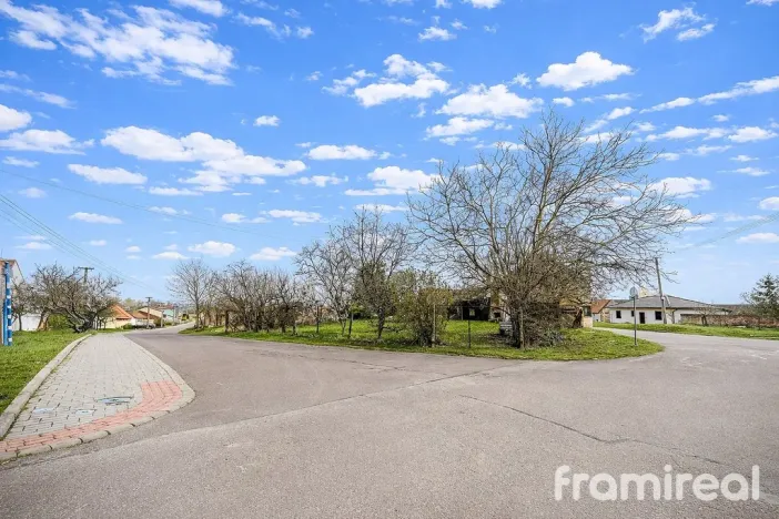 Prodej pozemku pro bydlení, Strachotice, 635 m2