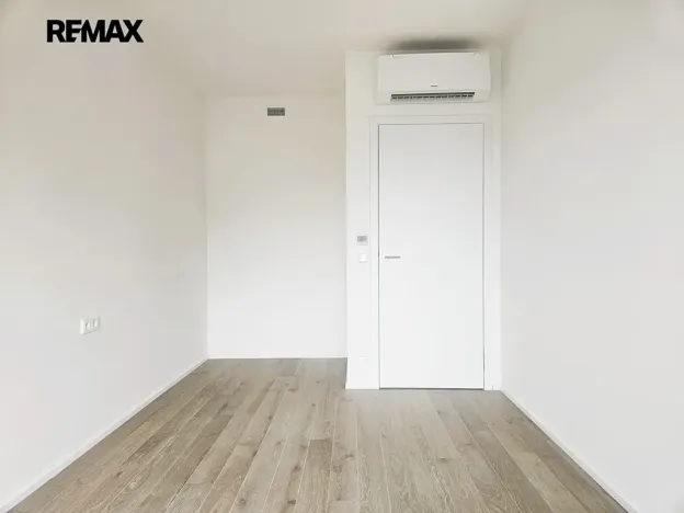 Pronájem bytu 2+kk, Praha - Modřany, Československého exilu, 50 m2