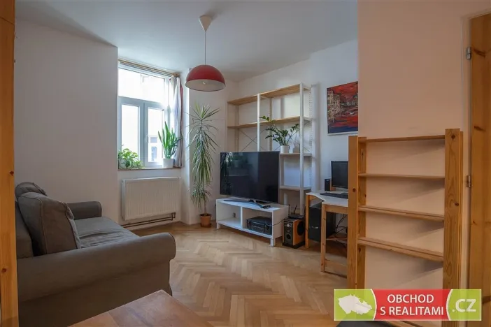 Prodej bytu 2+kk, Praha, U Uranie, 36 m2