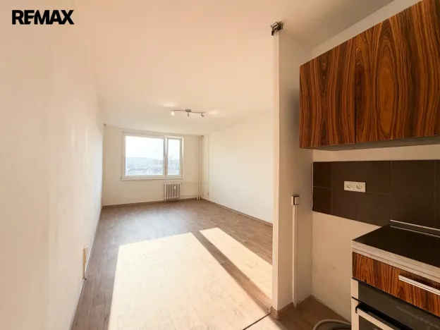 Pronájem bytu 2+kk, Komárov, Pionýrů, 43 m2