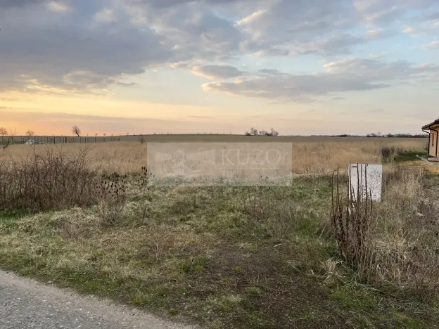 Prodej pozemku pro bydlení, Obrubce, 1184 m2