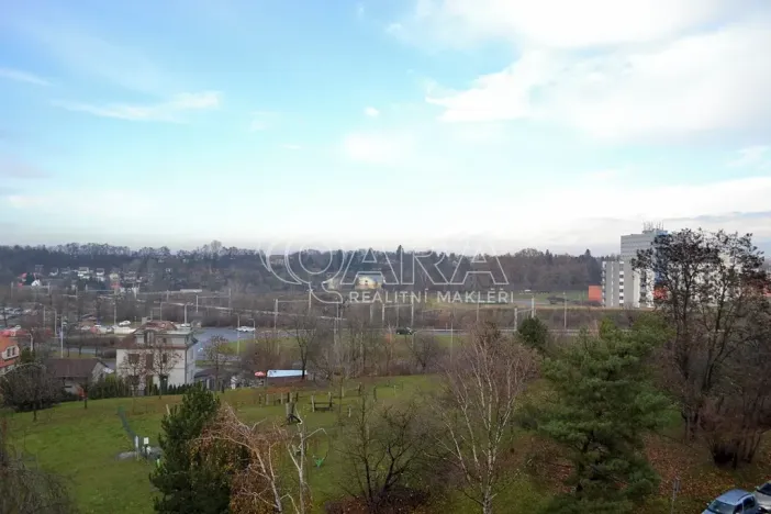 Pronájem bytu 1+1, Praha - Hloubětín, Kukelská, 43 m2