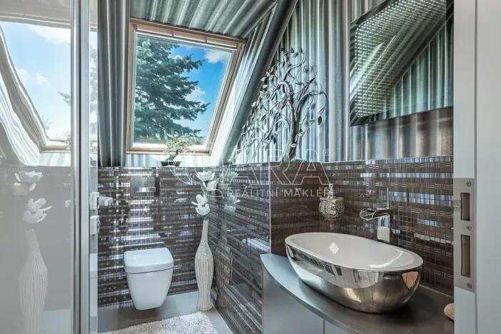 Prodej rodinného domu, Zeleneč, Štefánikova, 540 m2