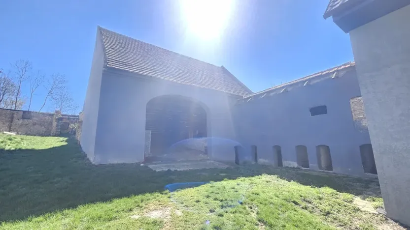 Prodej rodinného domu, Vrutice - Svařenice, 1143 m2