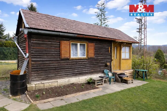 Pronájem chaty, Vráž, 23 m2